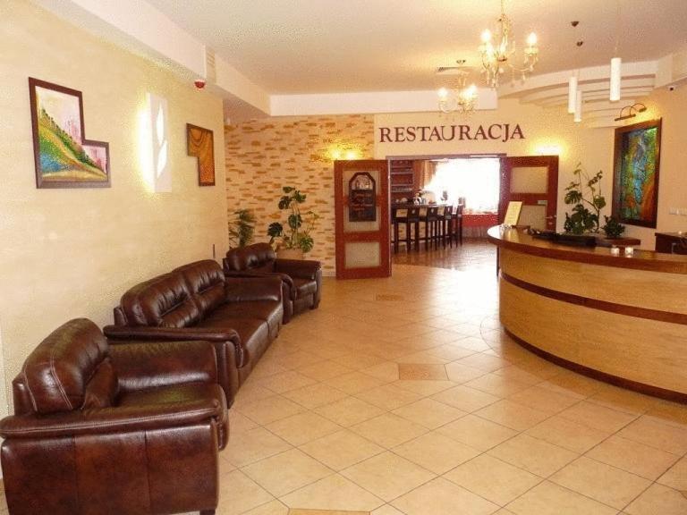 Hotel Zajazd Sokol Nienadówka Exteriér fotografie